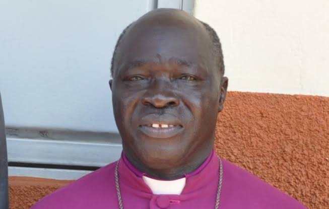 Bishop Kami ‘over throws’ Ogora  clan head